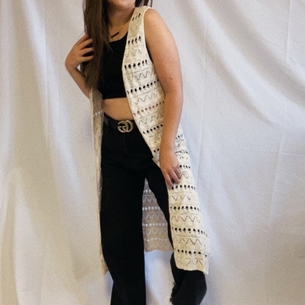 Cream color long vest - Picture 2 of 5
